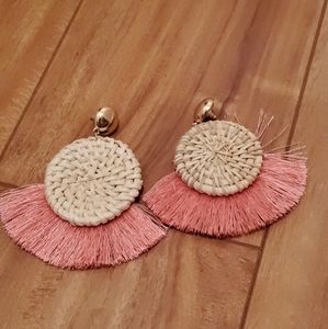 🆕️ NWT Blush Pink Statement Fringe Earrings
